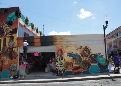 027 Padre Mercado, Madre de siglos, intervención artística en el Mercado Jáureguim Xalapa, Veracruz